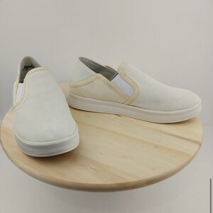 Olukai Kithele Slip on Sneaker Shoes Off White Comfort Lightweight Women's 8.5